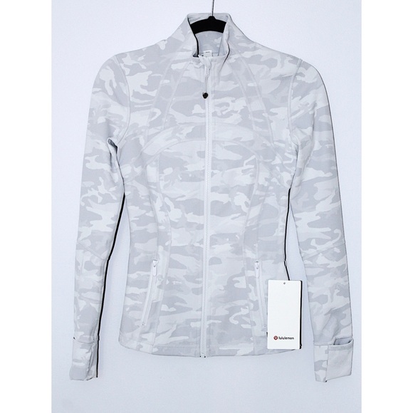 Lululemon Define Jacket (4) - Picture 7 of 8